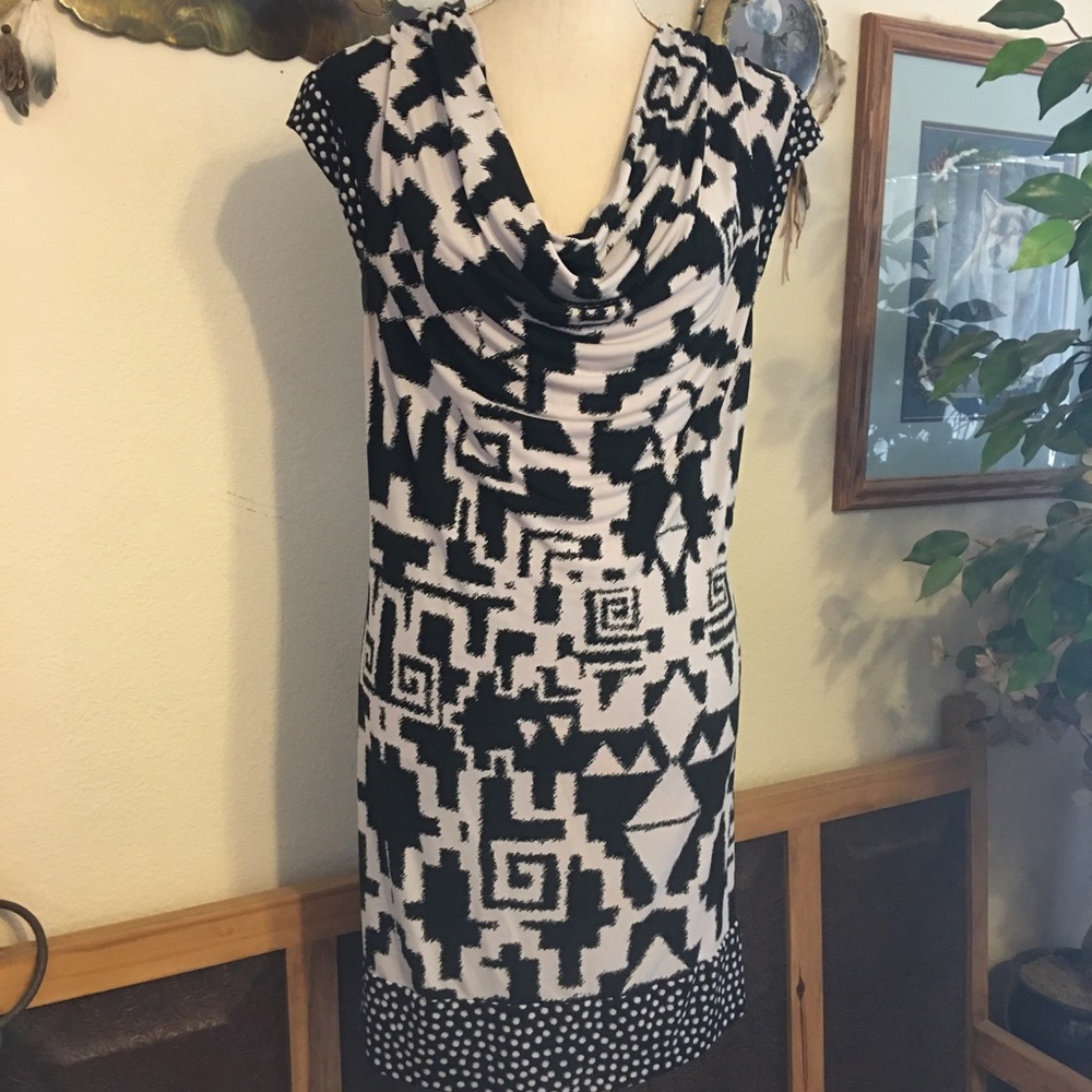 Alfani geometric print black/white tunic top dress